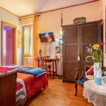 Casa Kita 3*