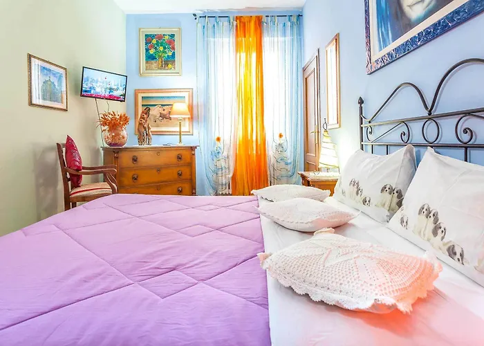 Casa Kita בית הארחה 3*